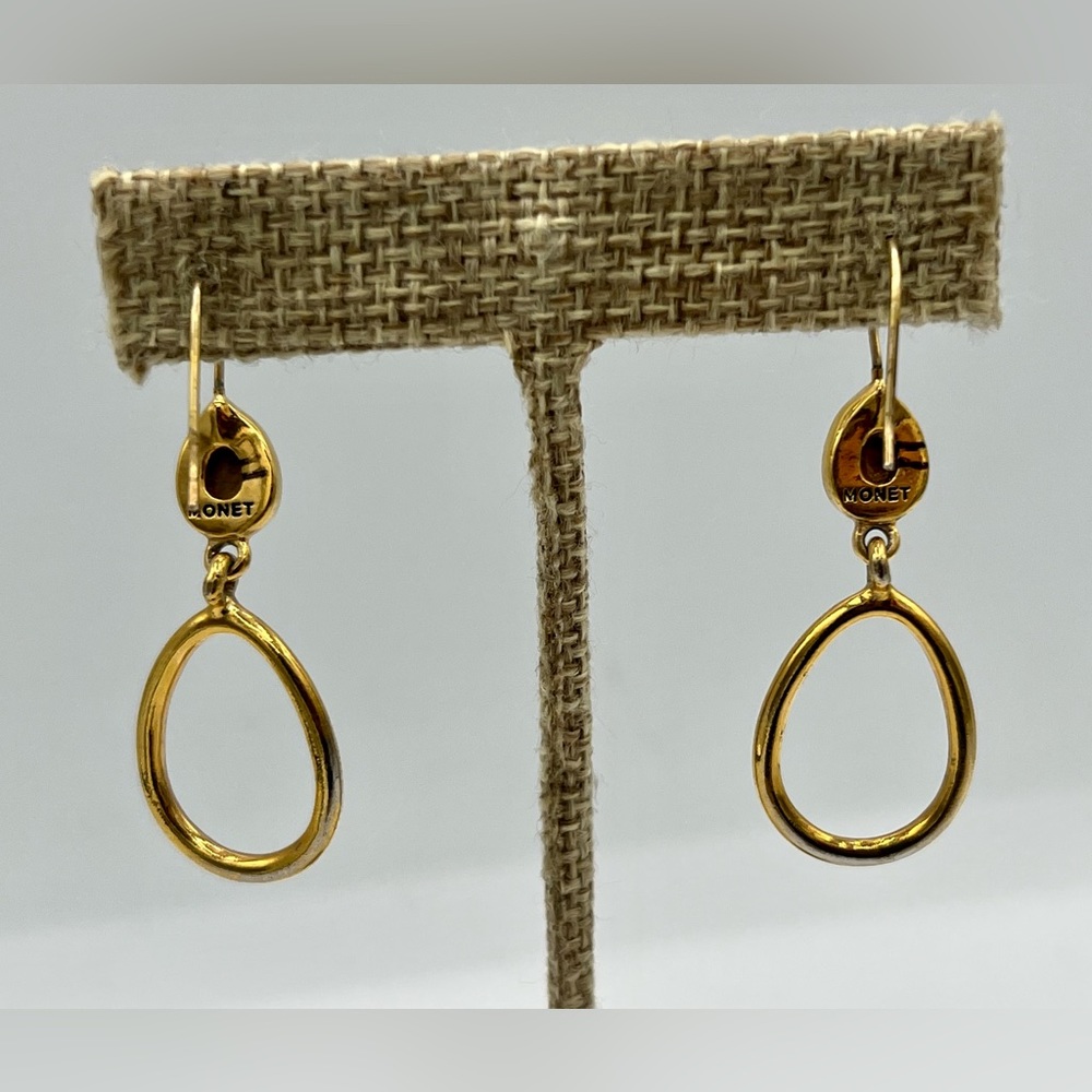 Vintage MONET gold tone pierced dangles tigers eye loop earrings - Picture 2 of 6